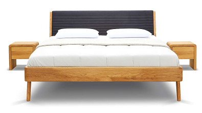 Designová postel z masivu LAGO BELLE