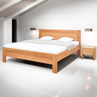Jak vybrat rozměr postele z masivu